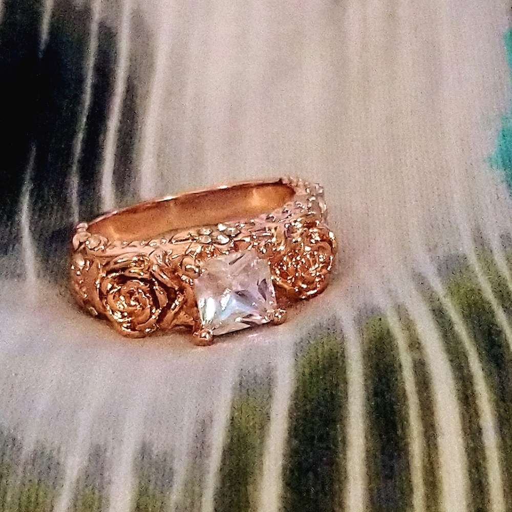 Size 7 - Rose Gold Plated White Sapphire Rose Ring
